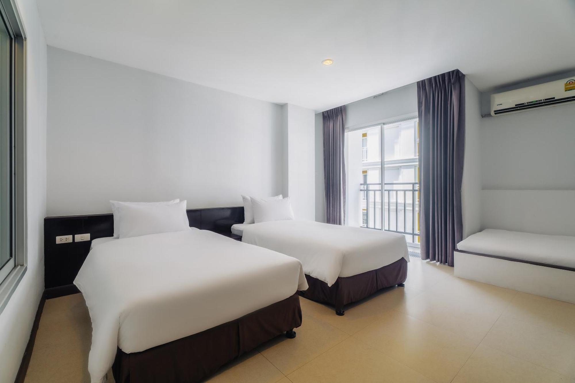Di Yana Patong Hotel Luaran gambar